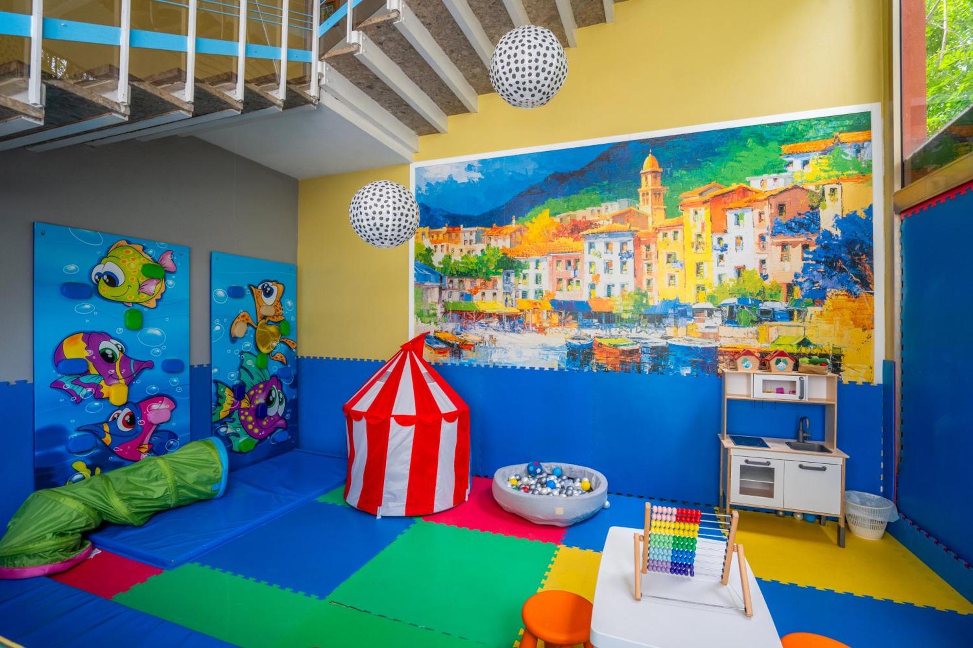 Hotel Loris - Valentini Family Village Bellaria-Igea Marina Exterior photo
